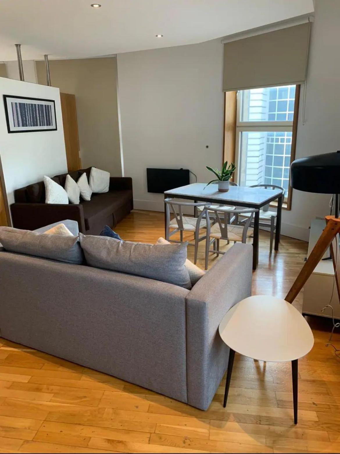 High Apartment In St James-Piccadilly Cov10 London Exteriör bild